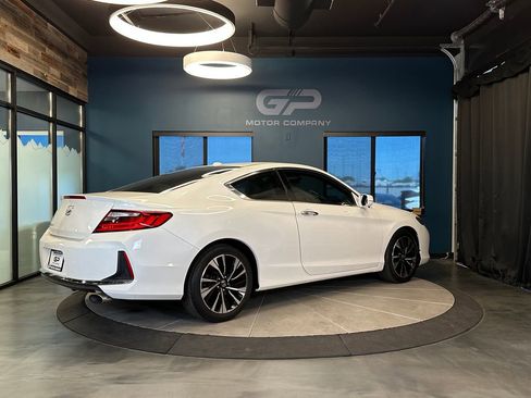 Used 2017 Honda Accord EX-L image 3