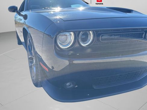 Used 2020 Dodge Challenger R/T w/ Blacktop Package image 40