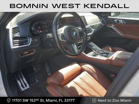 Used 2023 BMW X6 M50i w/ Executive Package image 22