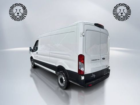 New 2026 Ford Transit 250 148 Medium Roof RWD image 9