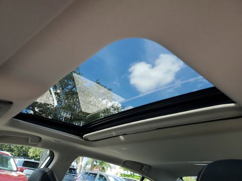 Certified 2024 Nissan Altima 2.0 SR image 10