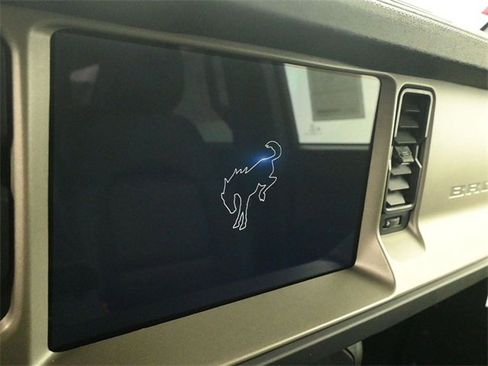 New 2026 Ford Bronco Outer Banks image 16