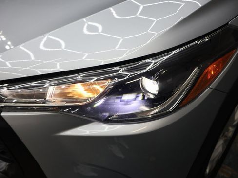 Used 2022 Toyota Corolla Cross LE image 26