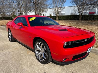 Used 2016 Dodge Challenger R/T Plus