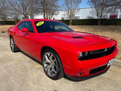 Used 2016 Dodge Challenger R/T Plus image 1