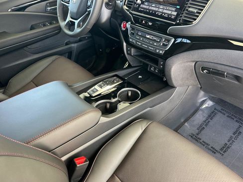New 2026 Honda Ridgeline Black Edition image 13