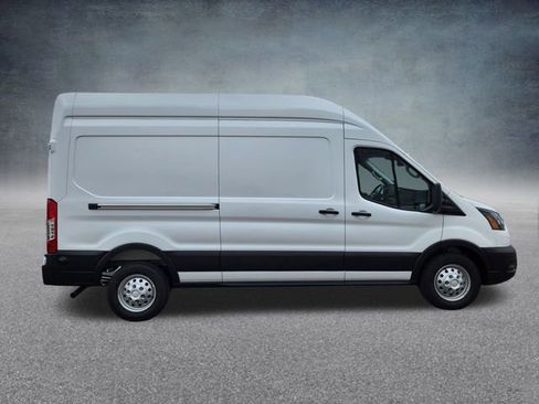 New 2026 Ford Transit 250 148 High Roof AWD image 8