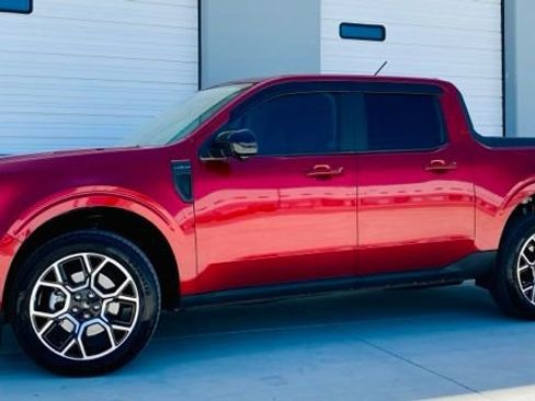 Certified 2025 Ford Maverick Lariat w/ 4K Tow Package AWD/4WD image 1