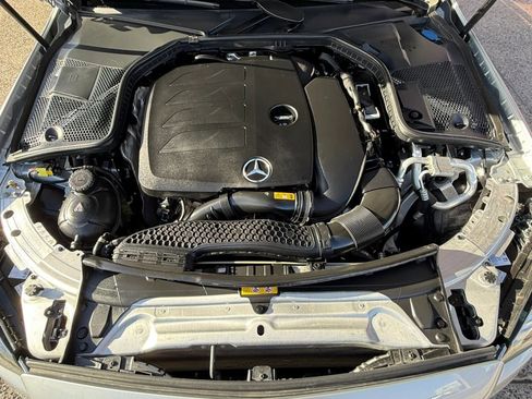 Used 2021 Mercedes-Benz C 300 Sedan image 22