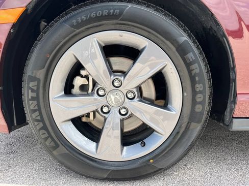 Used 2021 Honda Odyssey EX image 11