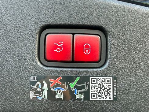 Used 2024 Mercedes-Benz CLE 53 AMG 4MATIC image 12