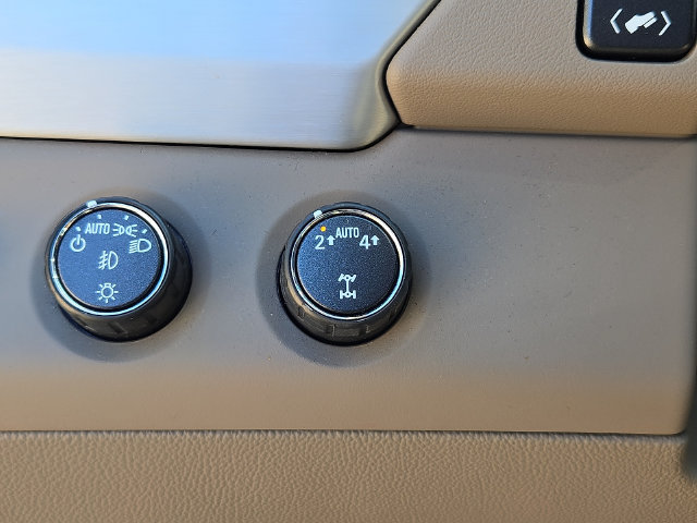 Used 2019 GMC Yukon SLT w/ Open Road Package AWD/4WD image 19