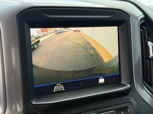 Used 2022 Chevrolet Silverado 1500 Custom Trail Boss w/ LPO, Dark Essentials Package image 12