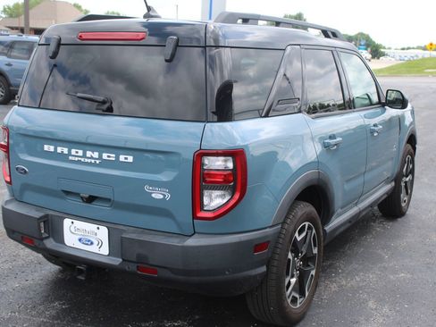 Used 2022 Ford Bronco Sport Outer Banks w/ Tech Package AWD/4WD image 7