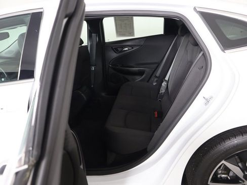 Used 2022 Chevrolet Malibu RS FWD image 27