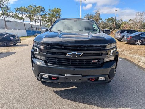 Used 2021 Chevrolet Silverado 1500 LT Trail Boss w/ Bed Protection Package image 9