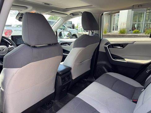 Used 2019 Toyota RAV4 XLE w/ Protection Package FWD image 14