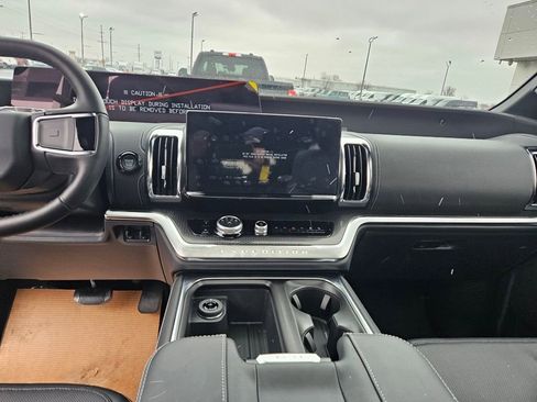 New 2026 Ford Expedition Max Platinum image 14