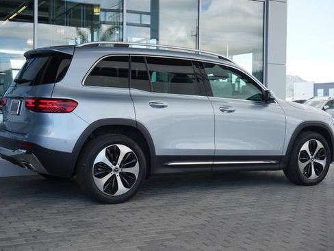 Used 2026 Mercedes-Benz GLB 250 image 9