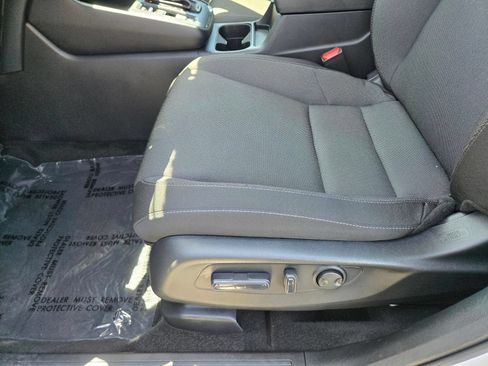Used 2026 Honda CR-V EX image 10