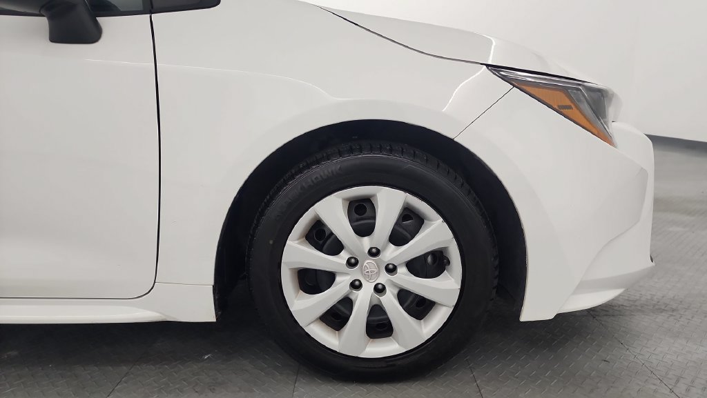 Used 2024 Toyota Corolla LE FWD image 20