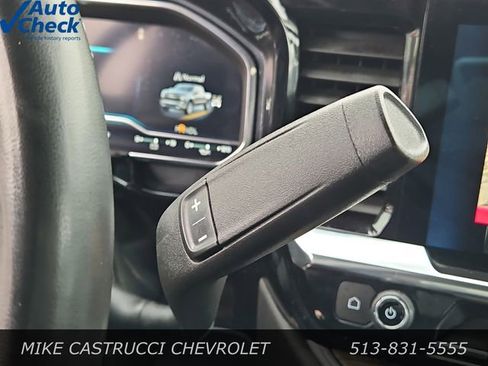 Used 2025 Chevrolet Silverado 1500 LT AWD/4WD image 21
