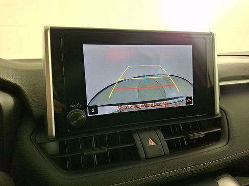 Certified 2025 Toyota RAV4 XLE w/ Convenience Package FWD image 23