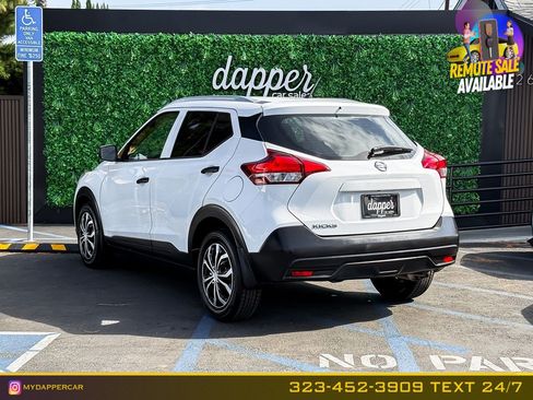 Used 2019 Nissan Kicks S FWD image 8