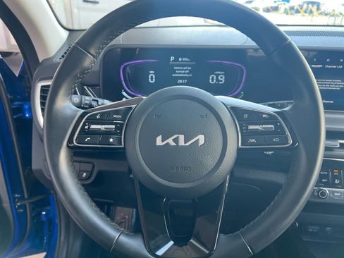 Used 2025 Kia Seltos S image 28