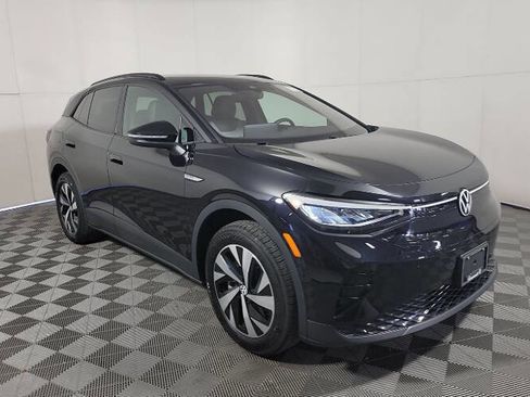 Used 2023 Volkswagen ID.4 Pro image 4