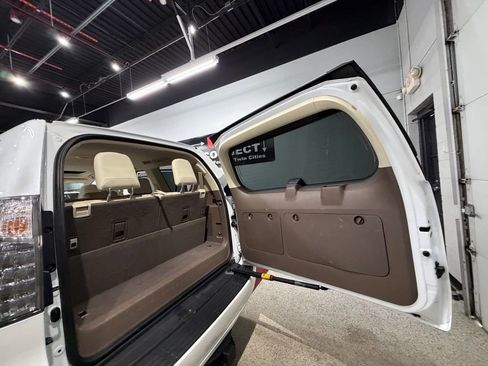 Used 2015 Lexus GX 460 w/ Premium Package image 56