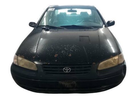 Used 1999 Toyota Camry LE FWD image 9