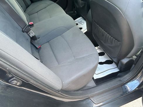 Used 2015 Kia Optima LX FWD image 11