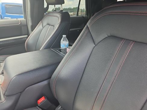 Used 2024 Ford Expedition Limited RWD image 14