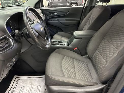 Used 2021 Chevrolet Equinox LT AWD/4WD image 25