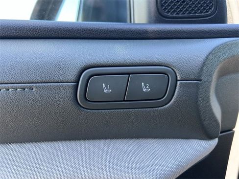 Certified 2025 Hyundai Tucson Limited image 31