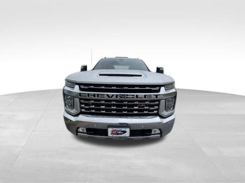 Used 2020 Chevrolet Silverado 3500 LTZ w/ LTZ Premium Package AWD/4WD image 3