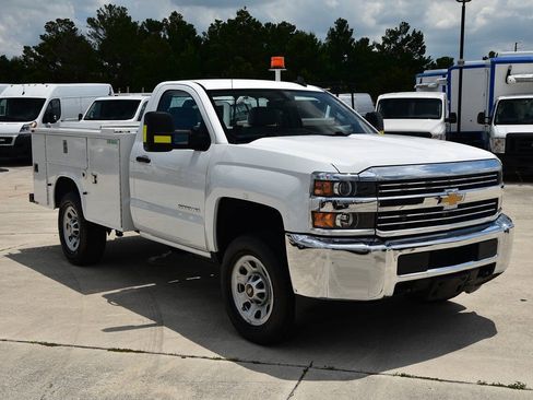 Used 2016 Chevrolet Silverado 3500 W/T RWD image 1