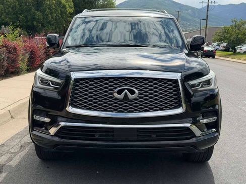 Used 2018 INFINITI QX80 4WD w/ Driver Assistance Package image 2