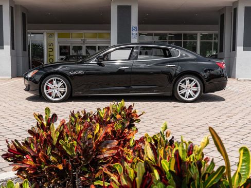Used 2014 Maserati Quattroporte GTS image 7