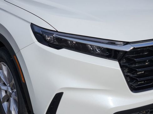 Used 2023 Honda CR-V EX-L image 10