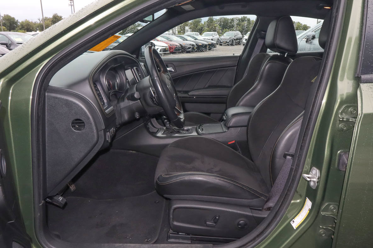 Used 2023 Dodge Charger Scat Pack RWD image 7