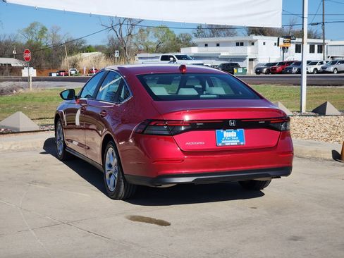 Used 2024 Honda Accord LX image 7