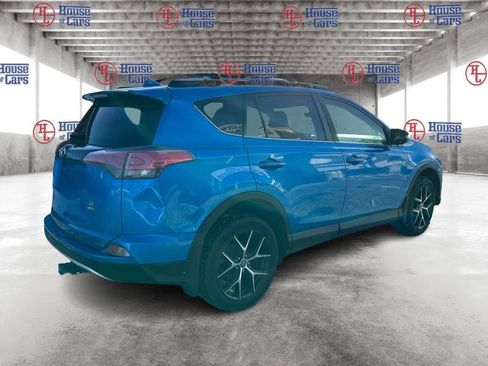 Used 2016 Toyota RAV4 SE image 5