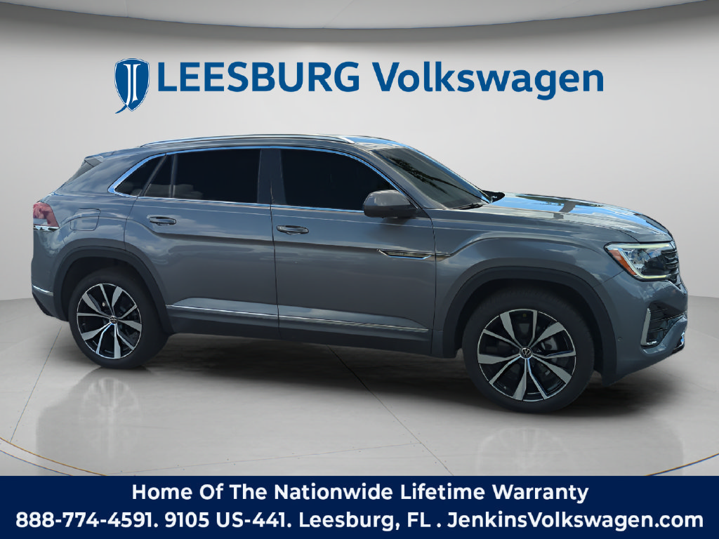 Used 2024 Volkswagen Atlas Cross Sport SEL Premium R-Line AWD/4WD image 2