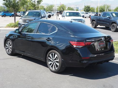 Used 2023 Nissan Sentra SV w/ SV Premium Package FWD image 7