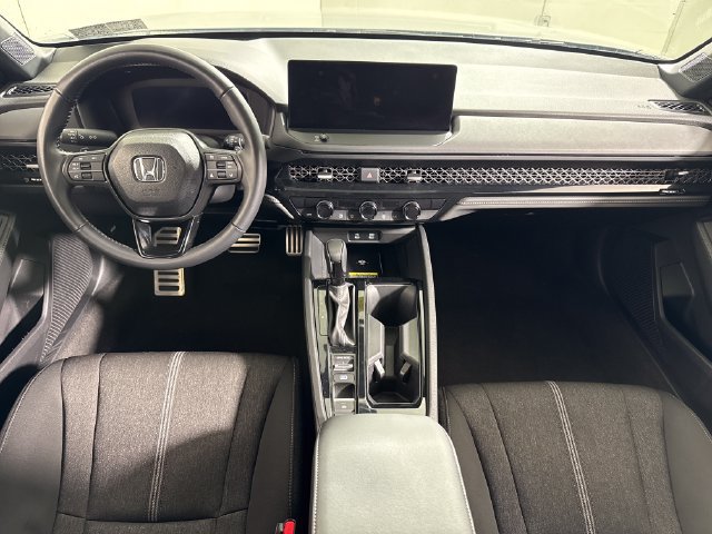 Used 2025 Honda Accord Sport image 25