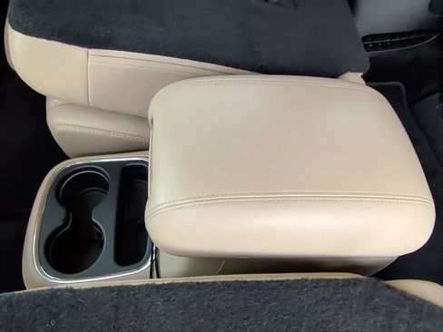 Used 2014 Dodge Durango Citadel w/ Technology Group image 42