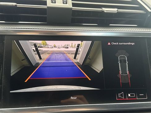 New 2025 Audi Q3 2.0T Premium image 14