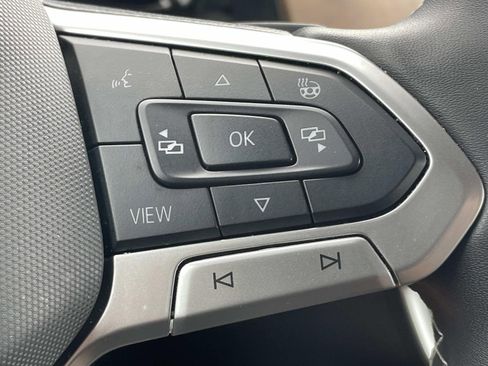 Certified 2024 Volkswagen Atlas SE image 25